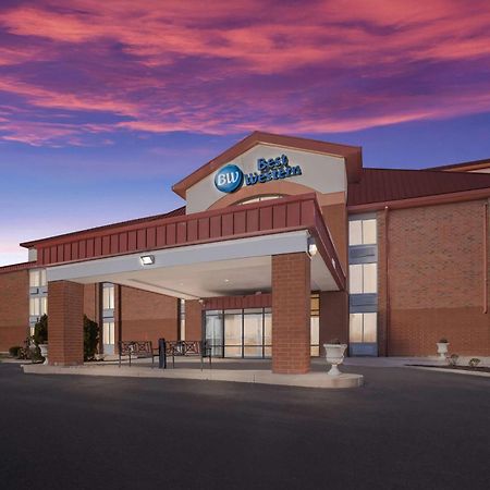 Best Western Luxbury Inn Fort Wayne Bagian luar foto