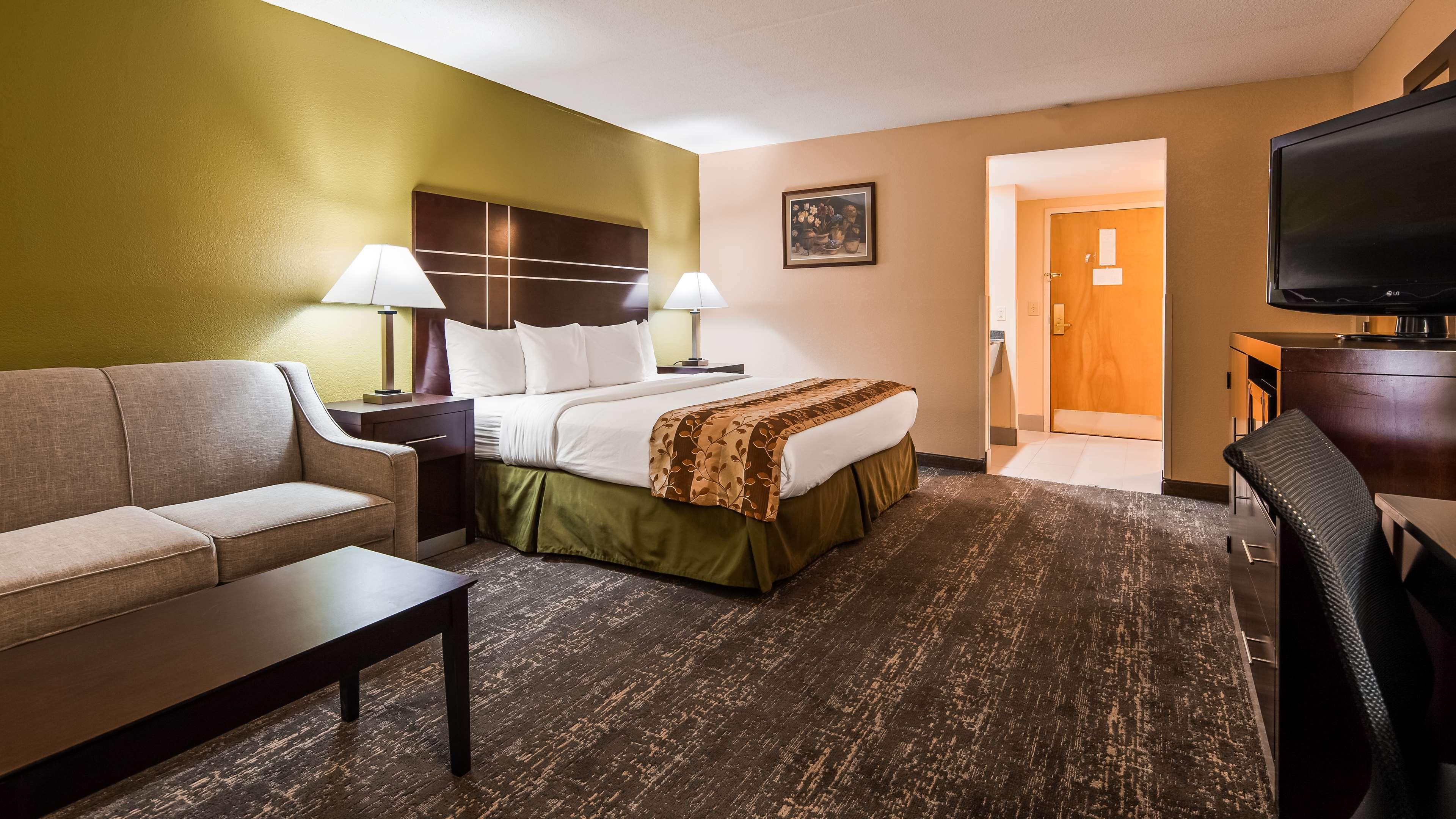 Best Western Luxbury Inn Fort Wayne Bagian luar foto
