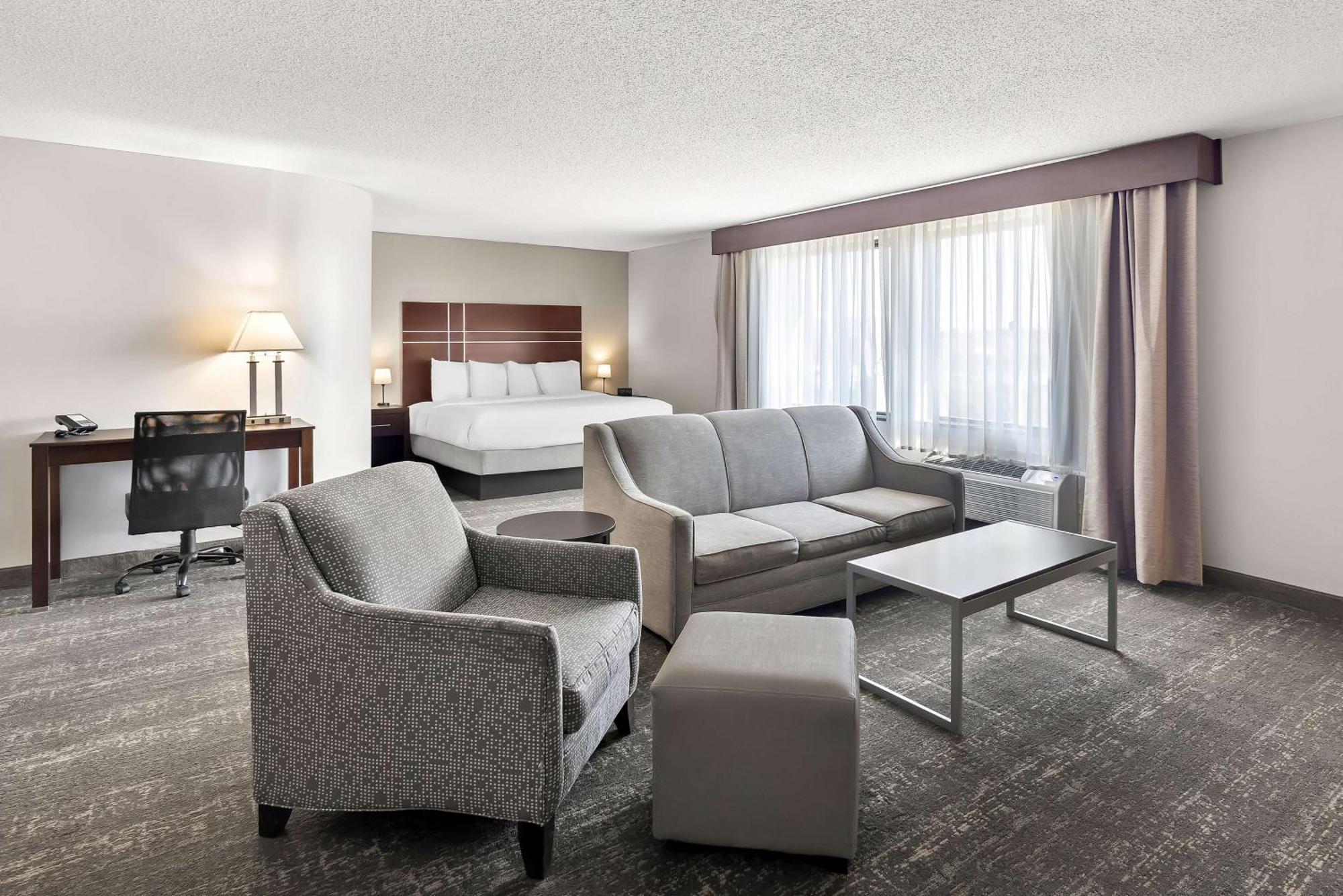 Best Western Luxbury Inn Fort Wayne Bagian luar foto