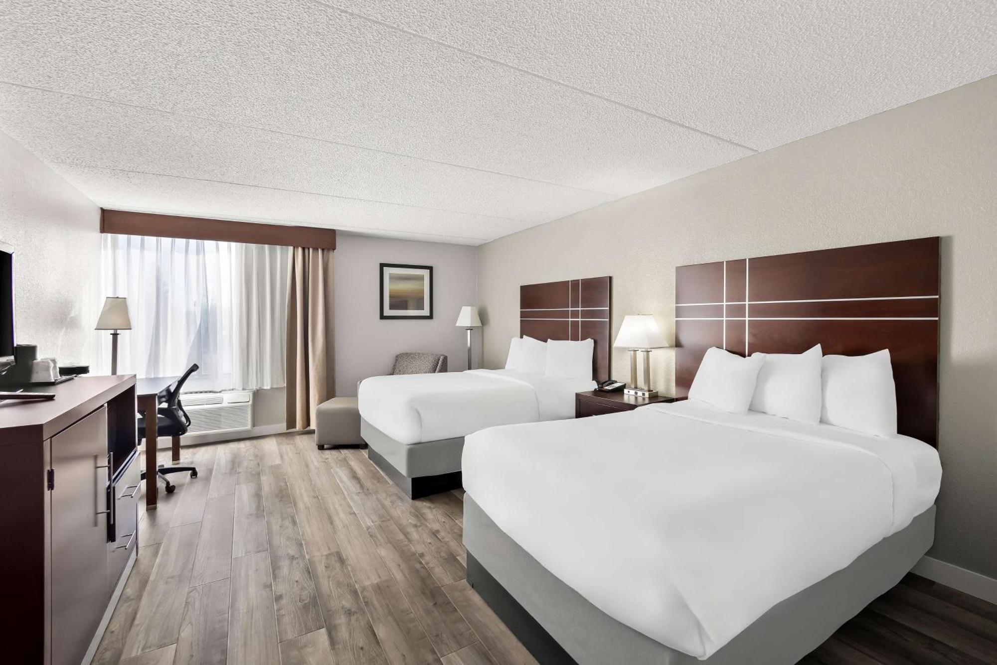 Best Western Luxbury Inn Fort Wayne Bagian luar foto