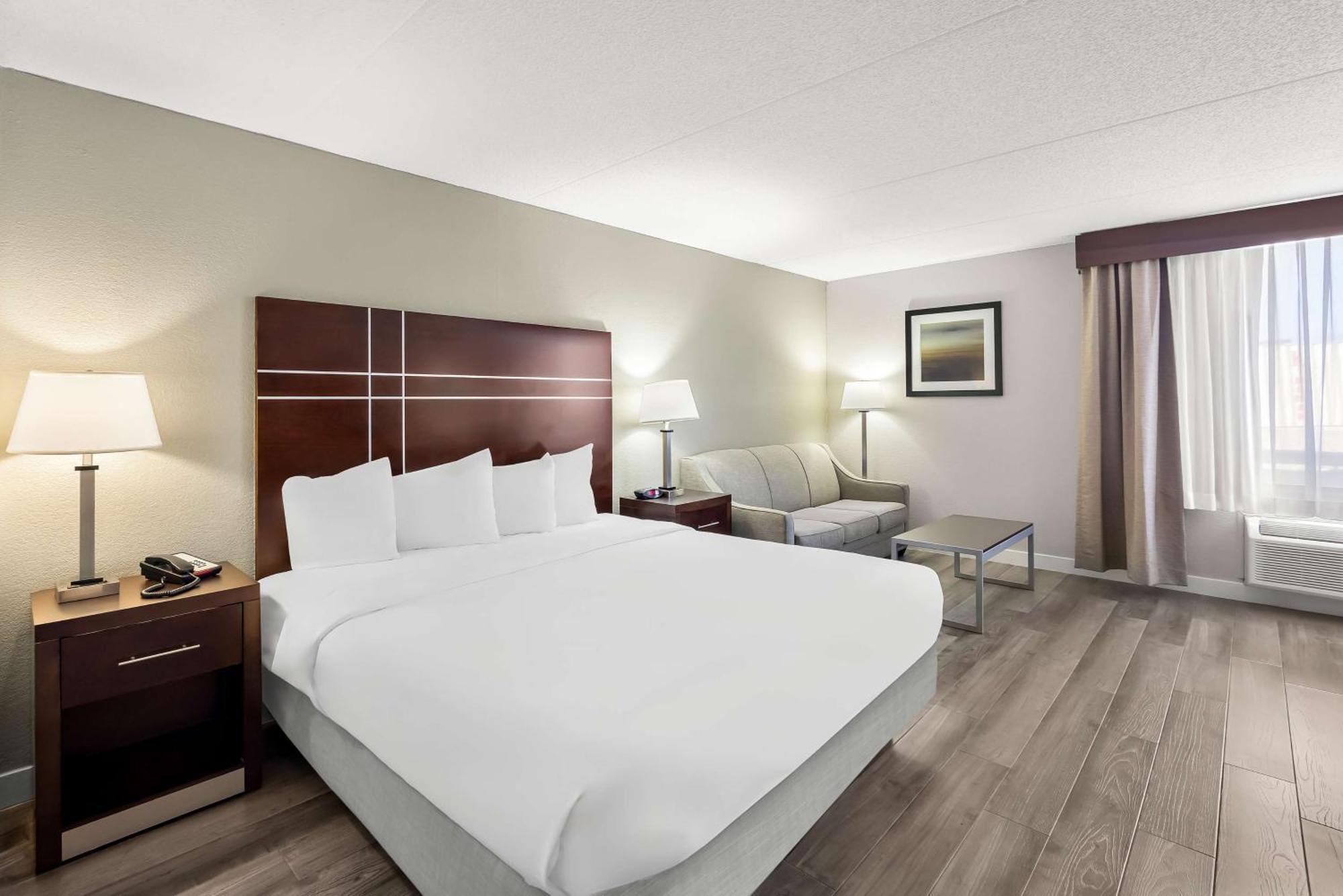 Best Western Luxbury Inn Fort Wayne Bagian luar foto